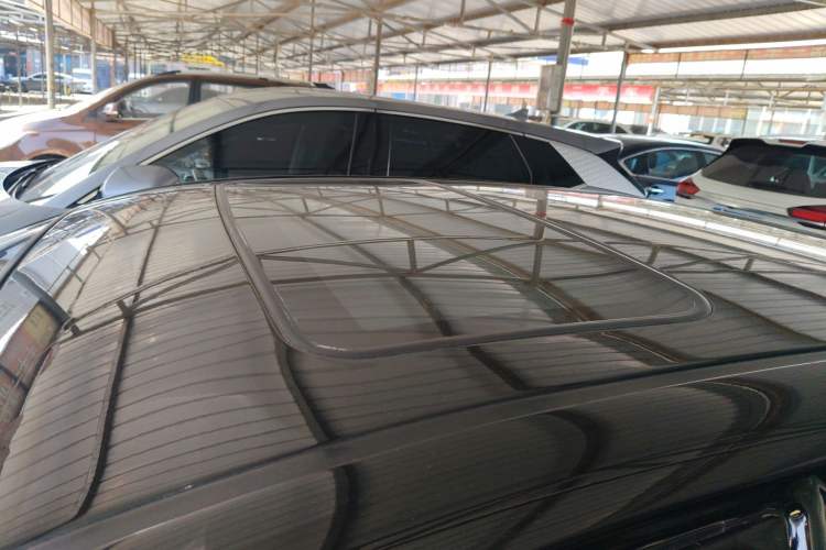 Used Buick Excelle 2015 1.5L Manual Classic Trim Roof