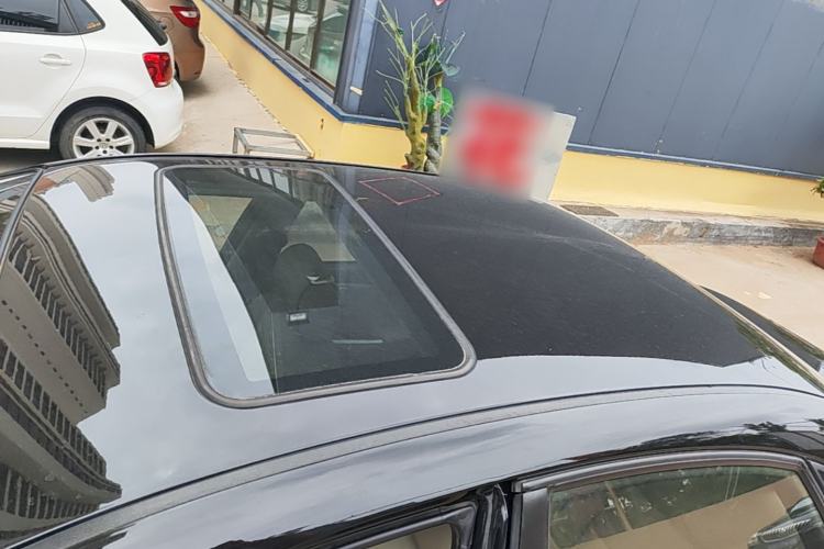 Used Buick Excelle 2015 1.5L Manual Classic Trim Roof