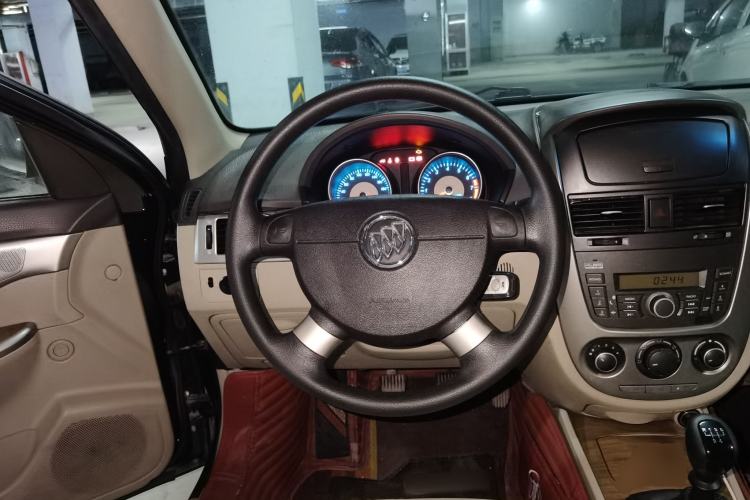 Used Buick Excelle 2015 1.5L Manual Classic Trim Steering Wheel