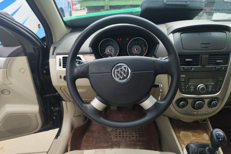 Used Buick Excelle 2015 1.5L Manual Classic Trim Steering Wheel