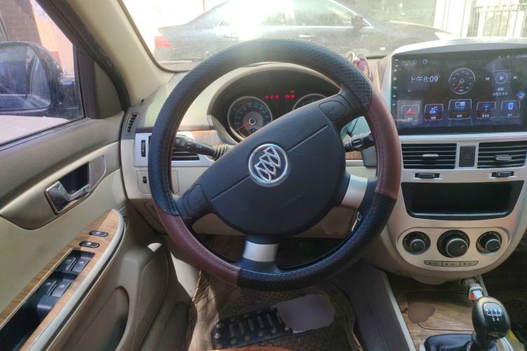 Used Buick Excelle 2015 1.5L Manual Classic Trim Steering Wheel