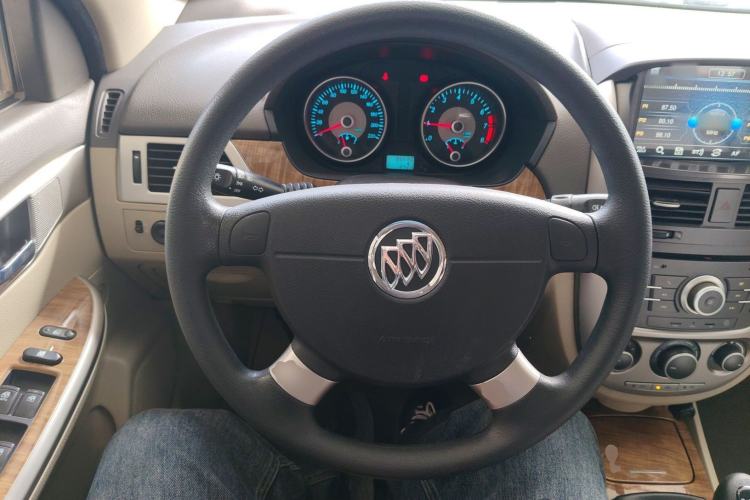 Used Buick Excelle 2015 1.5L Manual Classic Trim Steering Wheel
