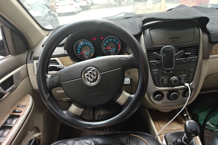 Used Buick Excelle 2015 1.5L Manual Classic Trim Steering Wheel