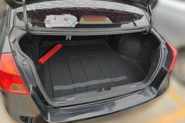 Used Buick Excelle 2015 1.5L Automatic Classic Model Trunk