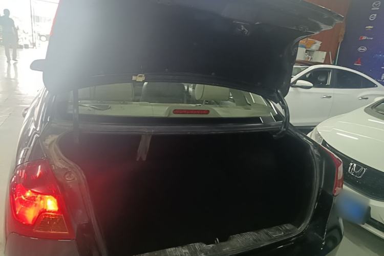 Used Buick Excelle 2015 1.5L Manual Classic Trim Trunk