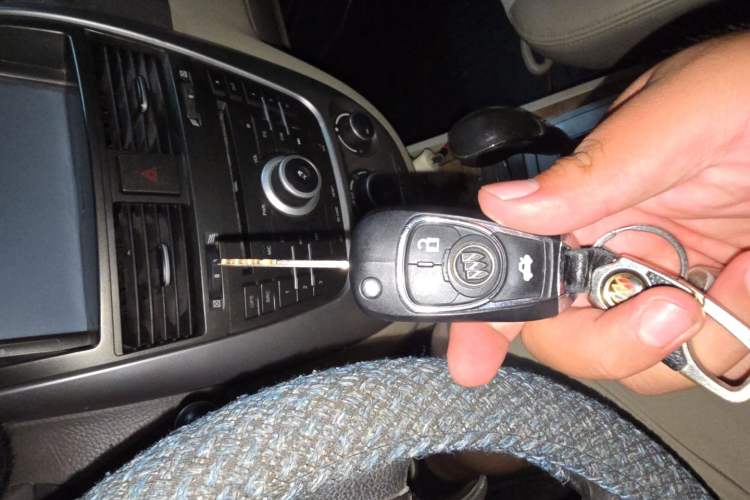 Used Buick Excelle 2015 1.5L Automatic Classic Model Vehicle Key