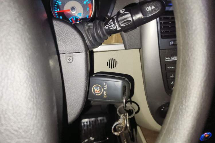 Used Buick Excelle 2015 1.5L Manual Classic Trim Vehicle Key