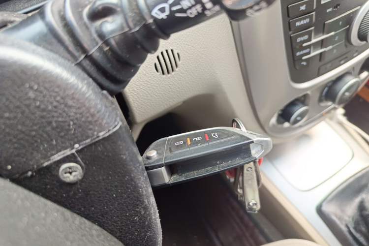 Used Buick Excelle 2015 1.5L Manual Classic Trim Vehicle Key