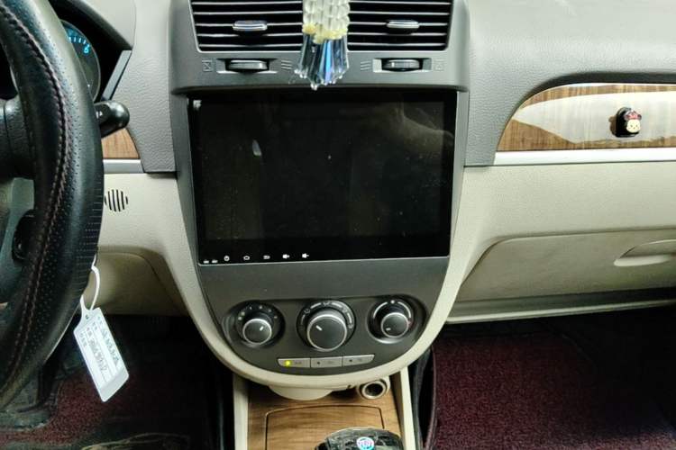 Used Buick Excelle 2015 1.5L Automatic Classic Model Audio And AC Panel