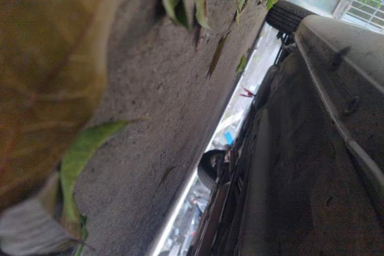 Used Buick Excelle 2015 1.5L Manual Classic Trim Chassis Front Right