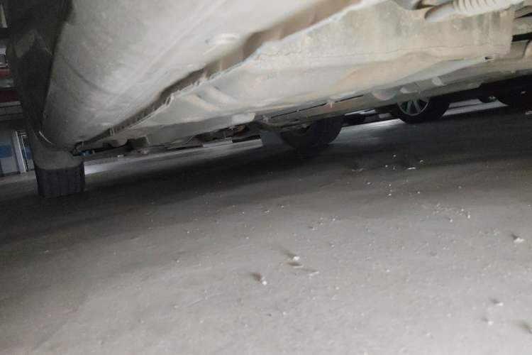 Used Buick Excelle 2015 1.5L Automatic Classic Model Chassis Rear Left