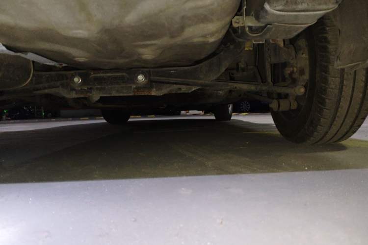 Used Buick Excelle 2015 1.5L Automatic Classic Model Chassis Rear Right