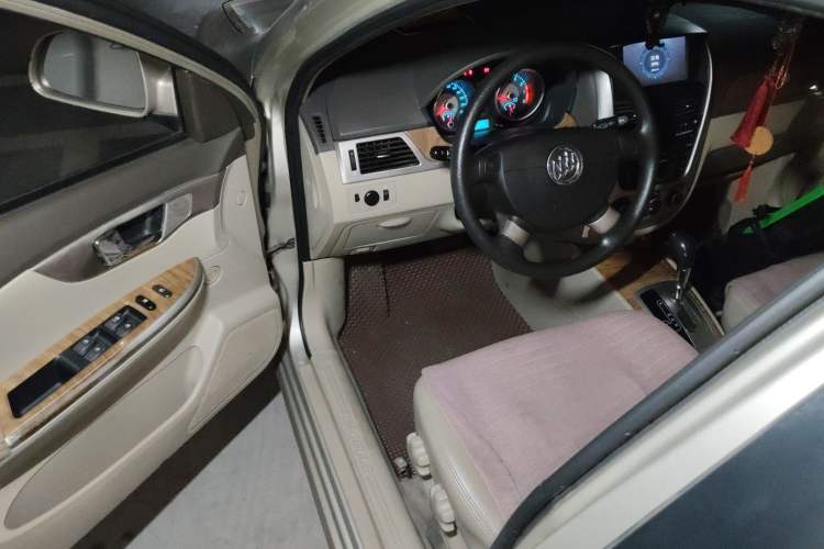 Used Buick Excelle 2015 1.5L Automatic Classic Model Driver Seat