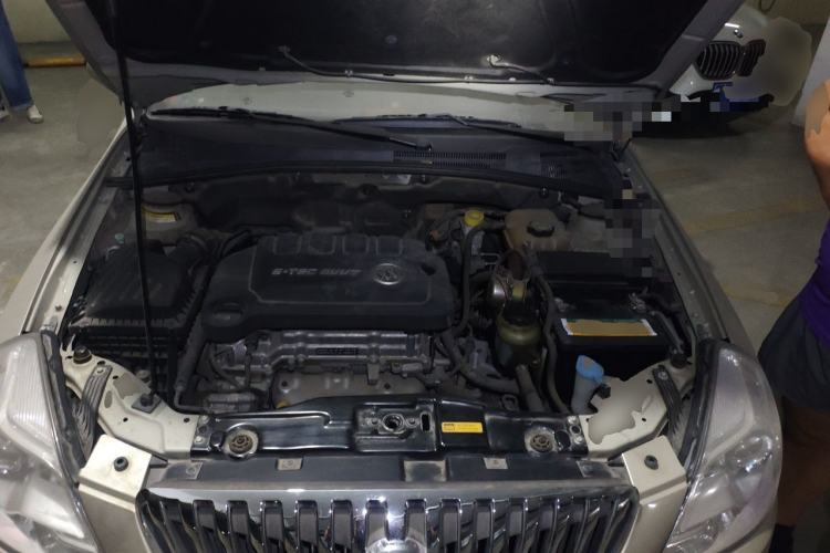 Used Buick Excelle 2015 1.5L Automatic Classic Model Engine Bay