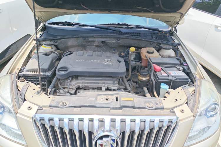 Used Buick Excelle 2015 1.5L Automatic Classic Model Engine Bay