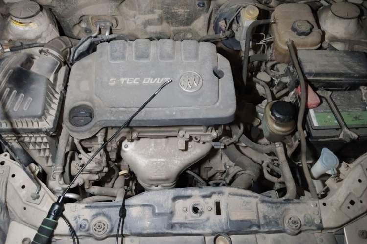 Used Buick Excelle 2015 1.5L Automatic Classic Model Engine Bay