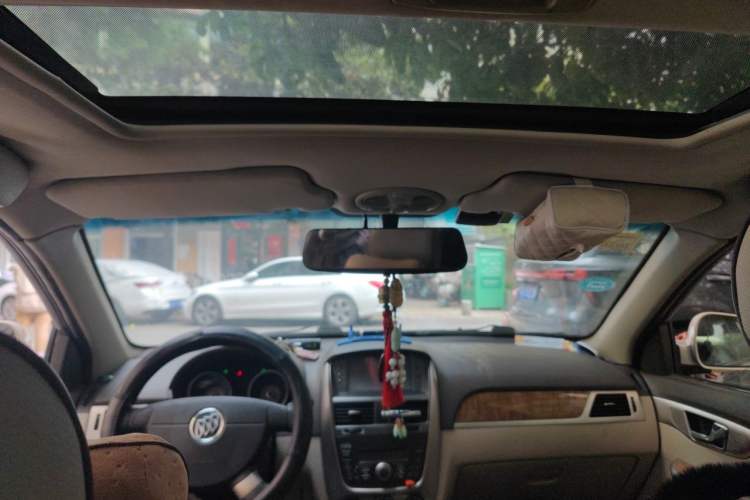 Used Buick Excelle 2015 1.5L Manual Classic Trim Headliner