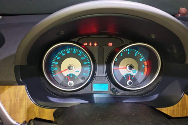 Used Buick Excelle 2015 1.5L Automatic Classic Model Instrument Cluster