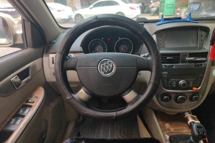 Used Buick Excelle 2015 1.5L Manual Classic Trim Steering Wheel