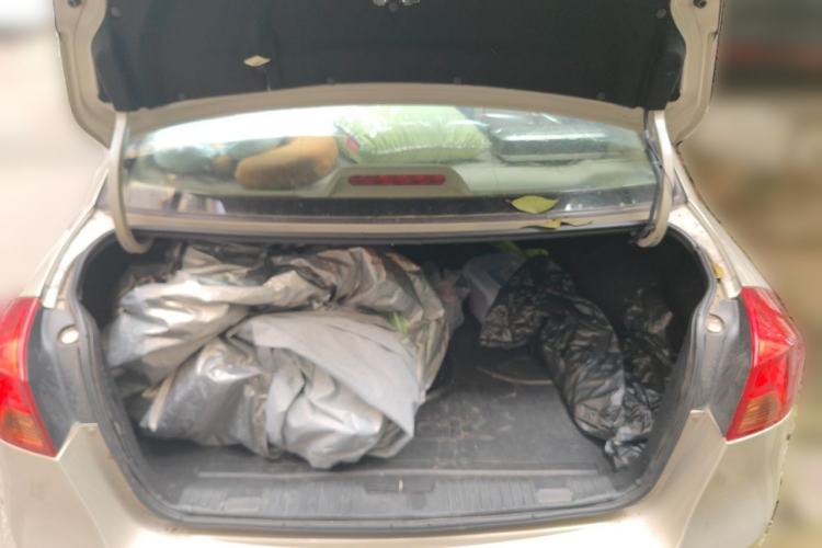 Used Buick Excelle 2015 1.5L Manual Classic Trim Trunk