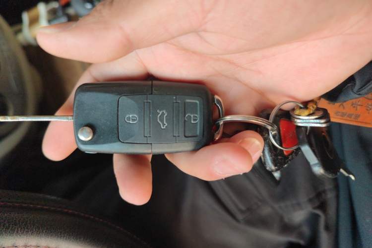 Used Buick Excelle 2015 1.5L Manual Classic Trim Vehicle Key