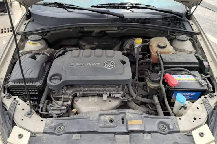 Used Buick Excelle 2015 1.5L Automatic Classic Model Engine Bay