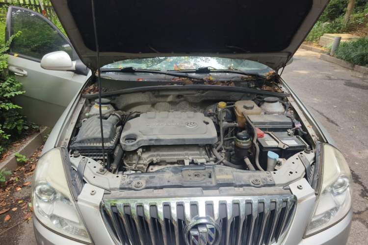 Used Buick Excelle 2015 1.5L Automatic Classic Model Engine Bay