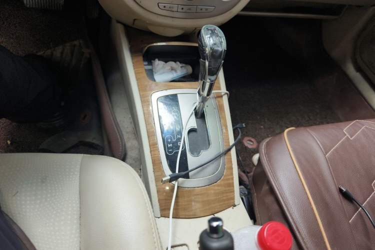 Used Buick Excelle 2015 1.5L Automatic Classic Model Gear Lever