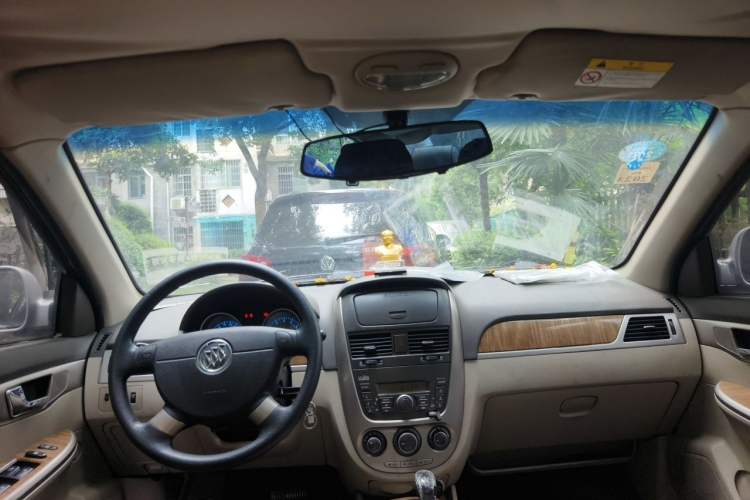 Used Buick Excelle 2015 1.5L Automatic Classic Model Headliner