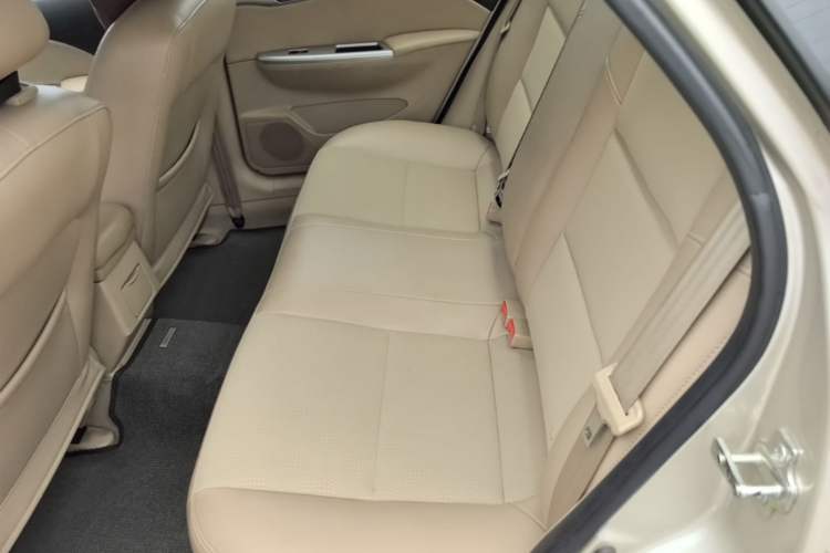 Used Buick Excelle 2015 1.5L Automatic Classic Model Left Rear Seat