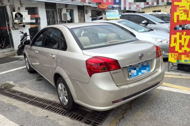 Used Buick Excelle 2015 1.5L Automatic Classic Model Rear Left 45 Deg