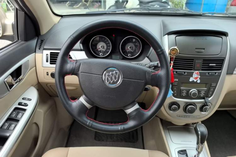 Used Buick Excelle 2015 1.5L Automatic Classic Model Steering Wheel