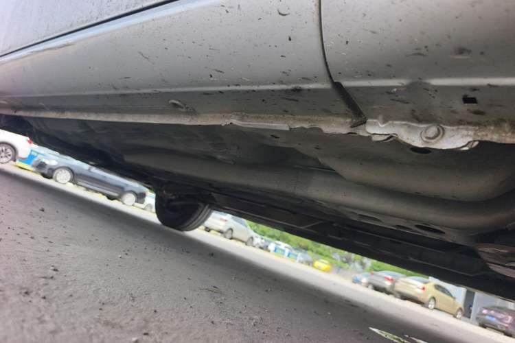 Used Buick Excelle 2015 1.5L Automatic Classic Model Chassis Front Right