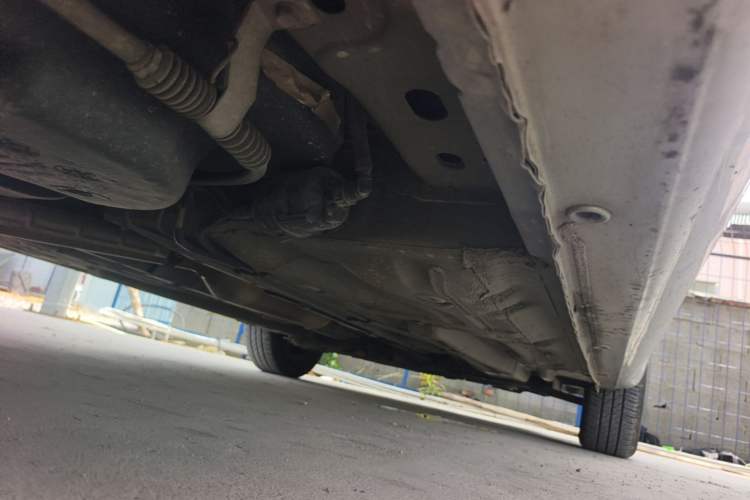Used Buick Excelle 2015 1.5L Automatic Classic Model Chassis Rear Right
