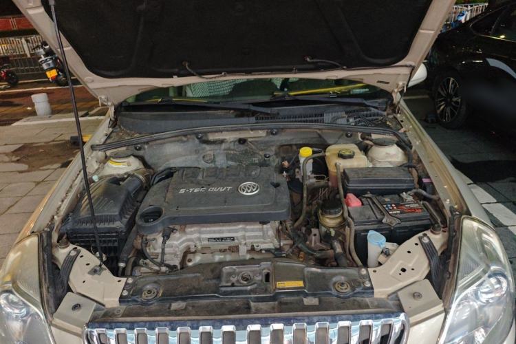 Used Buick Excelle 2015 1.5L Automatic Classic Model Engine Bay