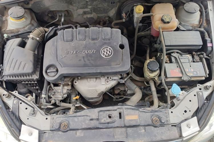 Used Buick Excelle 2015 1.5L Automatic Classic Model Engine Bay