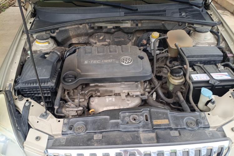 Used Buick Excelle 2015 1.5L Automatic Classic Model Engine Bay