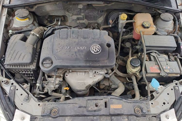 Used Buick Excelle 2015 1.5L Automatic Classic Model Engine Bay