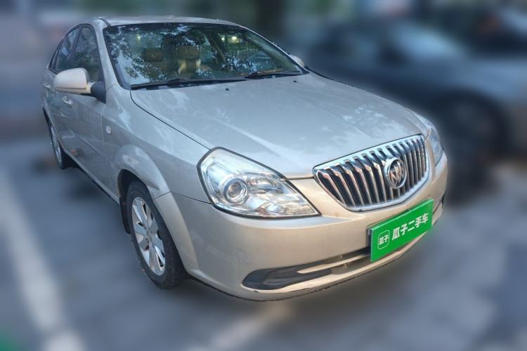 Used Buick Excelle 2015 1.5L Automatic Classic Model Front Right 45 Deg