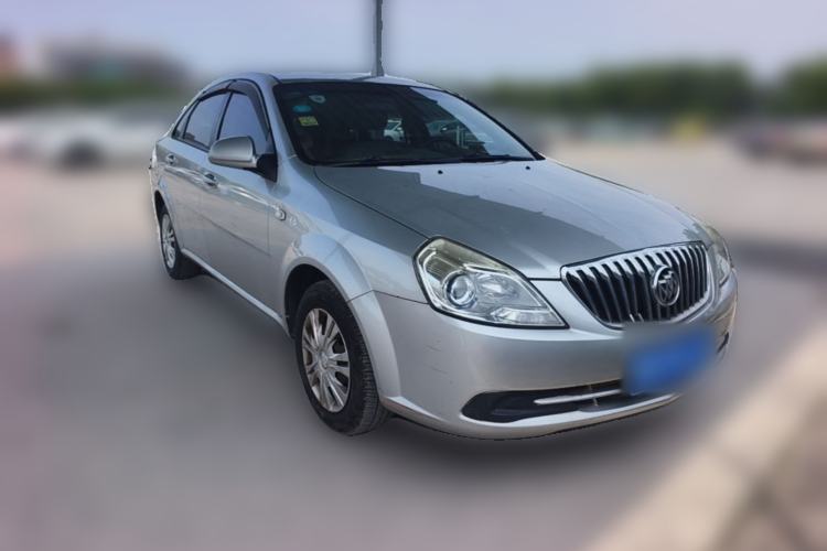 Used Buick Excelle 2015 1.5L Automatic Classic Model Front Right 45 Deg