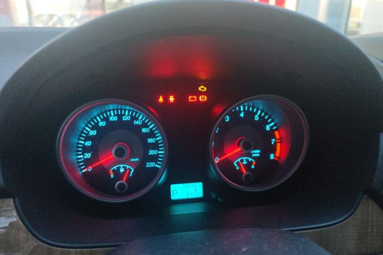 Used Buick Excelle 2015 1.5L Automatic Classic Model Instrument Cluster