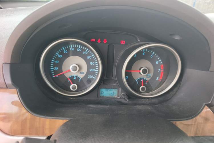 Used Buick Excelle 2015 1.5L Automatic Classic Model Instrument Cluster