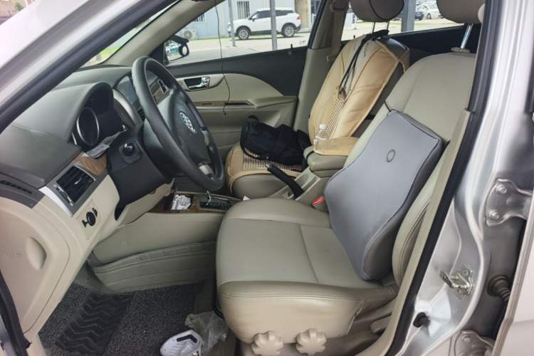 Used Buick Excelle 2015 1.5L Automatic Classic Model Left Front Seat