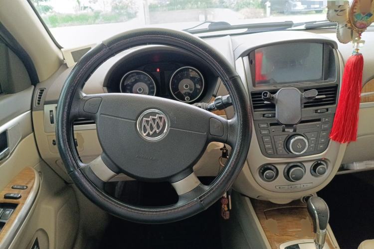 Used Buick Excelle 2015 1.5L Automatic Classic Model Steering Wheel