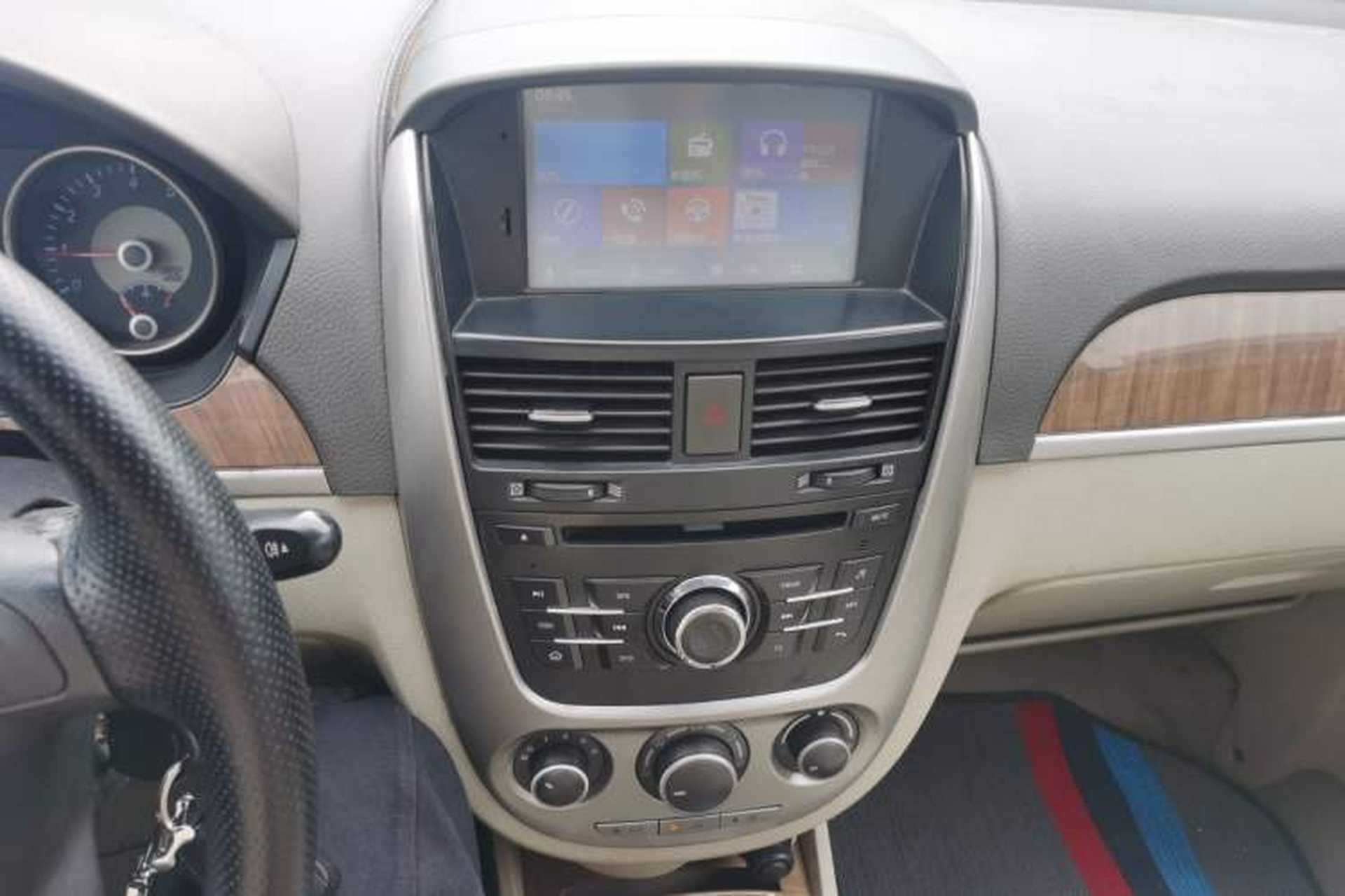 Used Buick Excelle 2015 1.5L Automatic Classic Model Audio And AC Panel