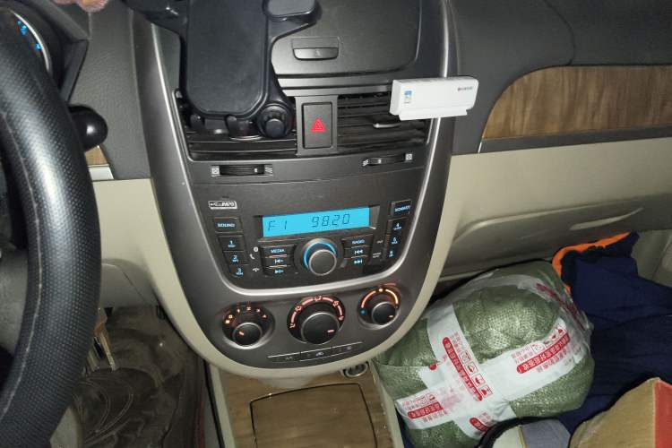 Used Buick Excelle 2015 1.5L Manual Classic Trim Audio And AC Panel