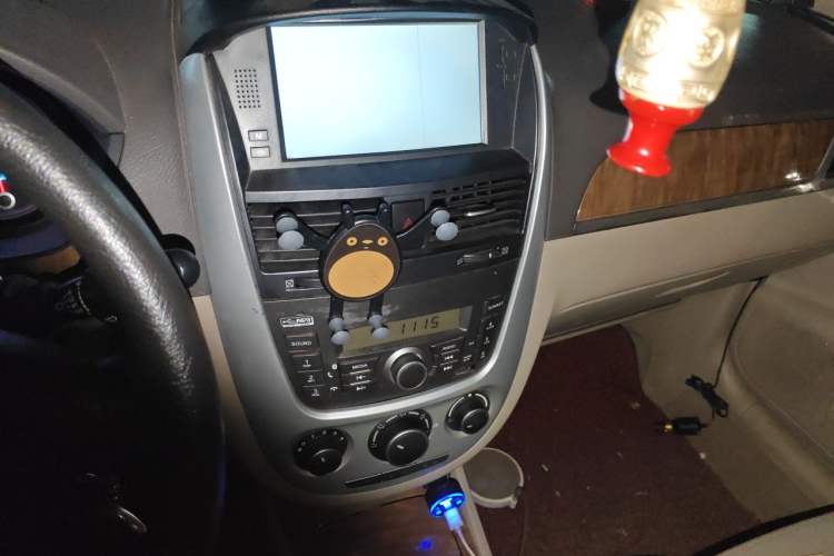 Used Buick Excelle 2015 1.5L Manual Classic Trim Audio And AC Panel
