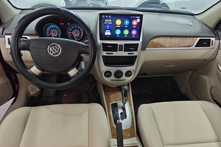 Used Buick Excelle 2015 1.5L Automatic Classic Model Center Console