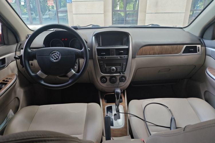 Used Buick Excelle 2015 1.5L Automatic Classic Model Center Console