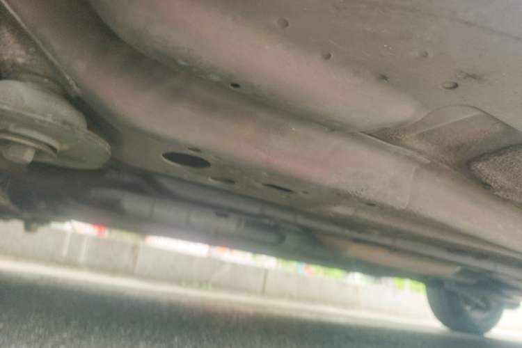Used Buick Excelle 2015 1.5L Automatic Classic Model Chassis Front Left